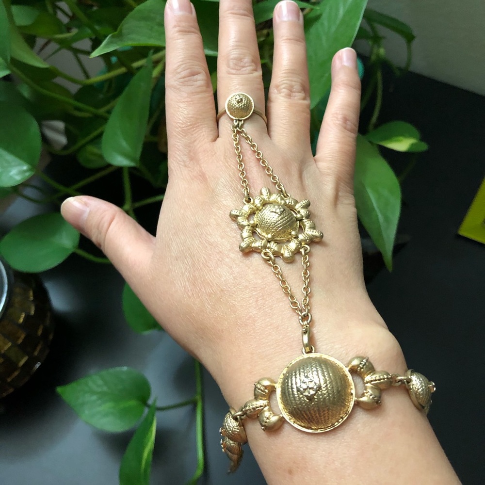 Jewelmint Gold Plated Bracelet & Detachable Ring
